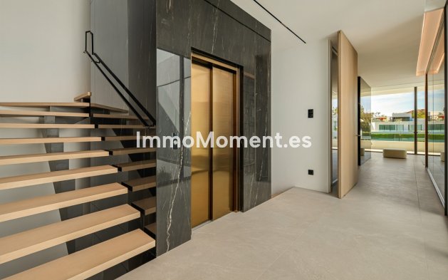 Wiederverkauf - Villa - Marbella - The Golden Mile