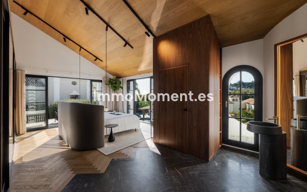Revente - Villa - Marbella - Nueva Andalucía