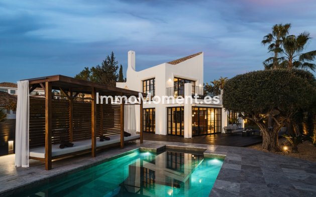 Revente - Villa - Marbella - Nueva Andalucía