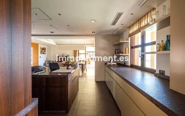 Wiederverkauf - Villa - Sotogrande - Sotogrande Alto