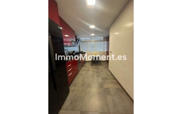 Revente - Appartement - Marbella - Nueva Andalucía