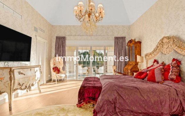 Wiederverkauf - Villa - Marbella - The Golden Mile