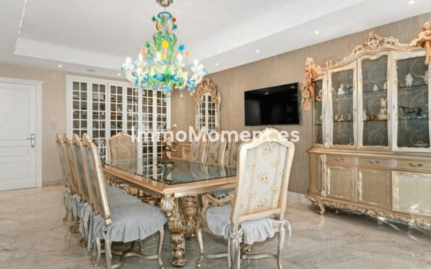 Wiederverkauf - Villa - Marbella - The Golden Mile