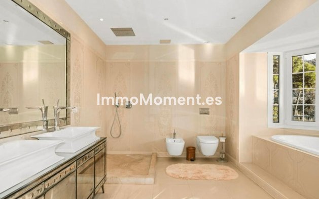 Wiederverkauf - Villa - Marbella - The Golden Mile