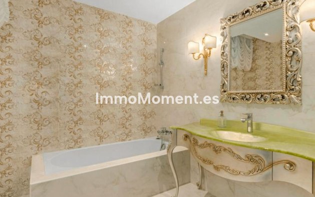 Wiederverkauf - Villa - Marbella - The Golden Mile