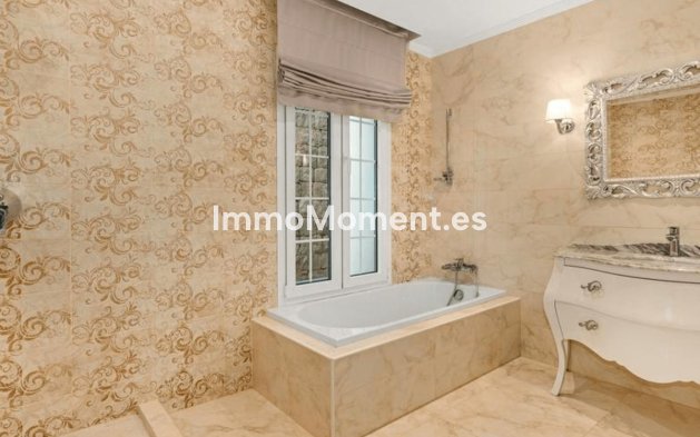 Wiederverkauf - Villa - Marbella - The Golden Mile