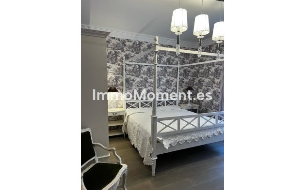 Wiederverkauf - Villa - Marbella - The Golden Mile