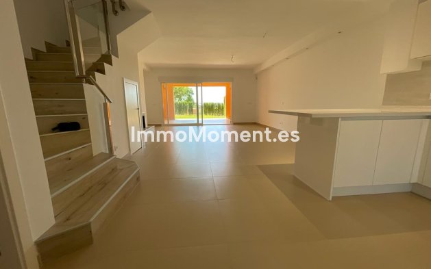 Resale - Townhouse - Benahavís - Benahavís Centro