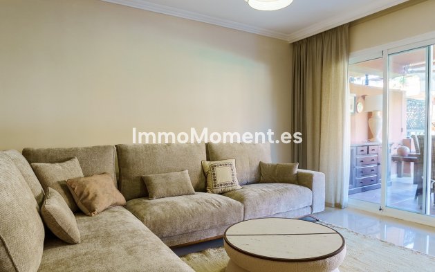 Resale - Apartment - Marbella - Puerto Banús