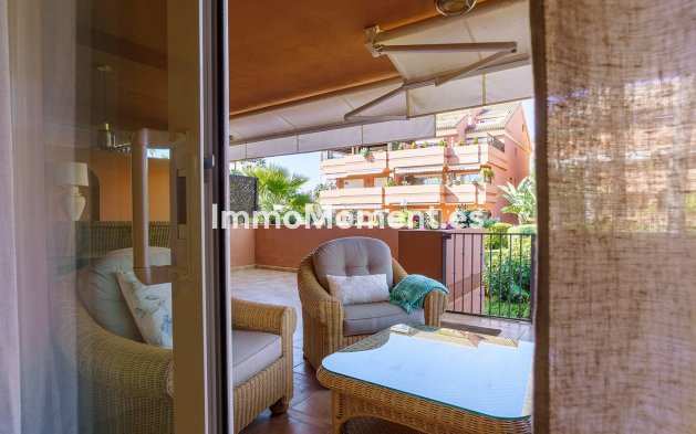 Resale - Apartment - Marbella - Puerto Banús