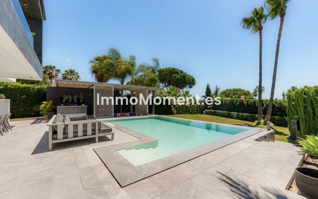 Revente - Villa - Marbella - Nueva Andalucía