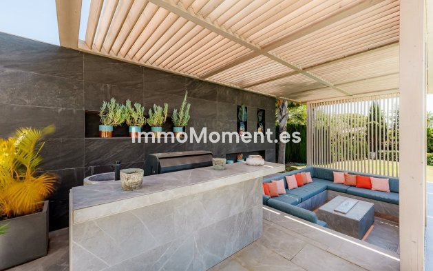 Revente - Villa - Marbella - Nueva Andalucía