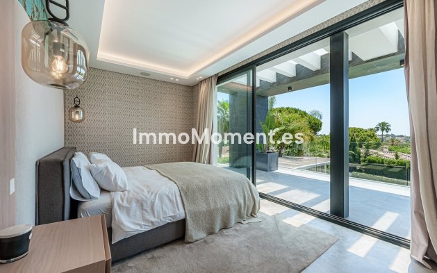 Revente - Villa - Marbella - Nueva Andalucía