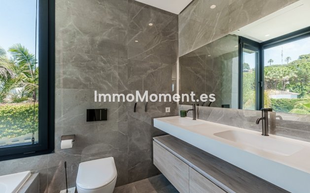 Revente - Villa - Marbella - Nueva Andalucía