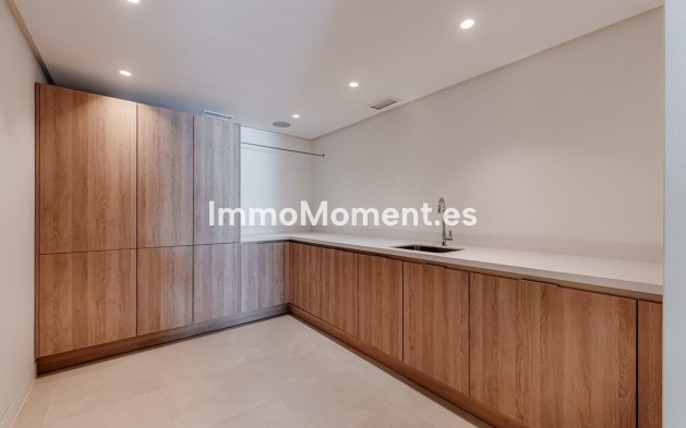 Revente - Villa - Marbella - Nueva Andalucía