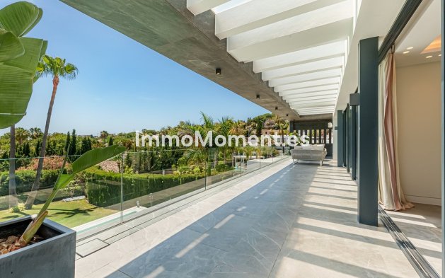 Revente - Villa - Marbella - Nueva Andalucía