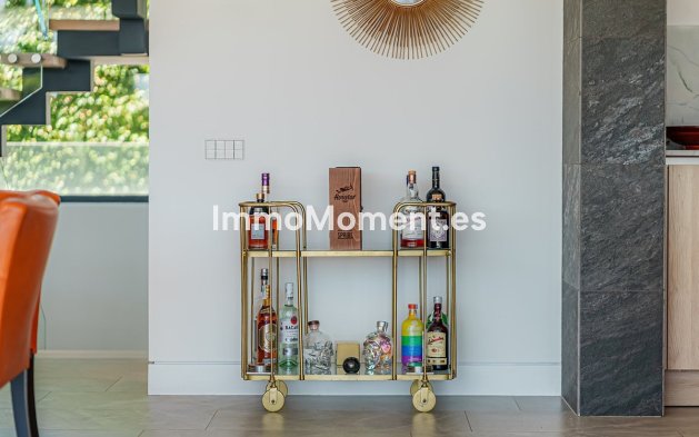 Revente - Villa - Marbella - Nueva Andalucía