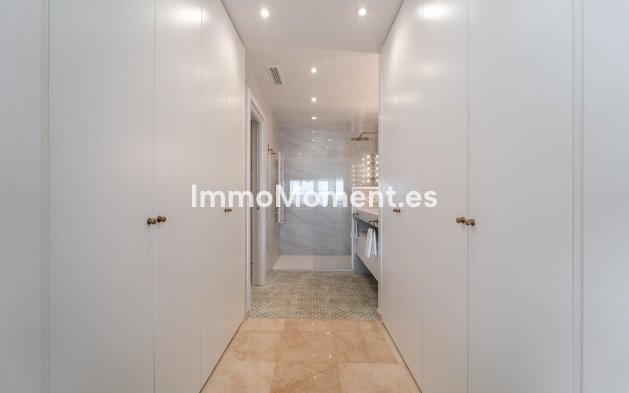 Wiederverkauf - Wohnung - Marbella - Guadalmina Baja