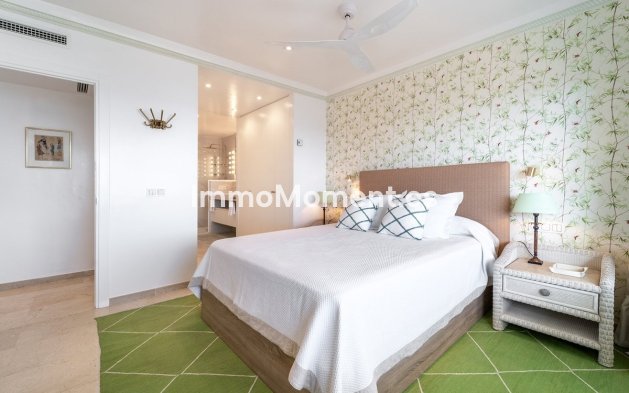 Wiederverkauf - Wohnung - Marbella - Guadalmina Baja