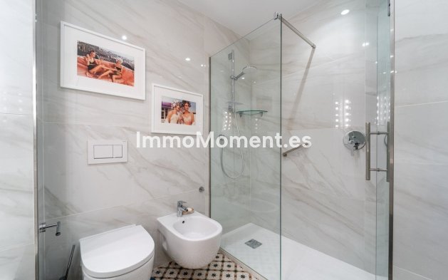 Wiederverkauf - Wohnung - Marbella - Guadalmina Baja