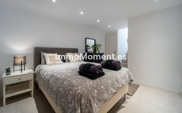 Resale - Villa - Marbella - Nueva Andalucía