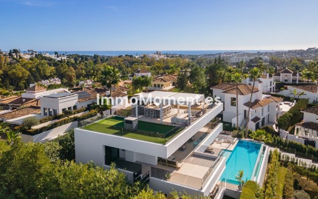 Revente - Villa - Marbella - Nueva Andalucía