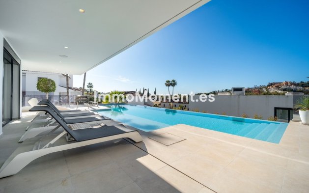 Revente - Villa - Marbella - Nueva Andalucía