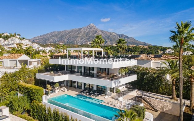Revente - Villa - Marbella - Nueva Andalucía