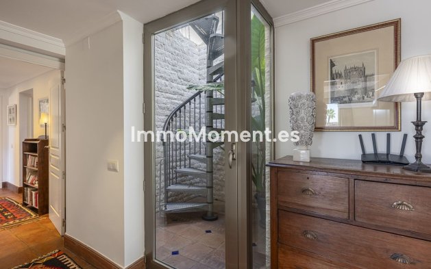 Revente - Villa - Marbella - Marbella Centro