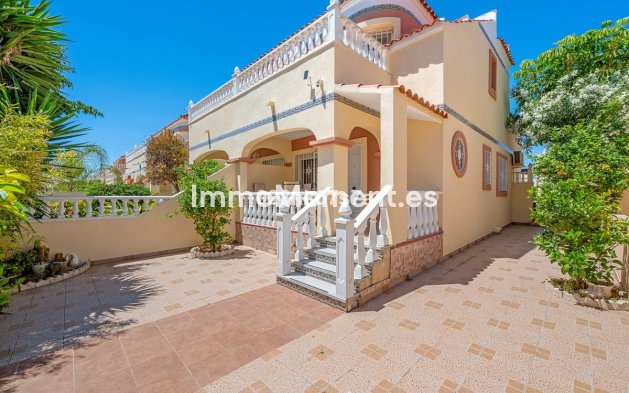 Bestaande woning - Geschakelde woning - Orihuela - La Zenia