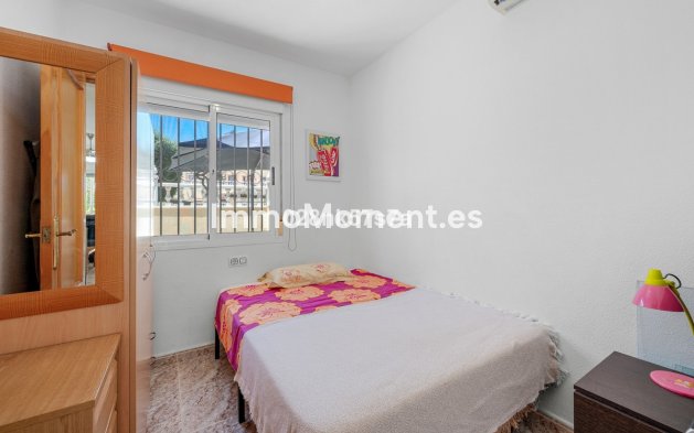 Bestaande woning - Geschakelde woning - Orihuela - La Zenia