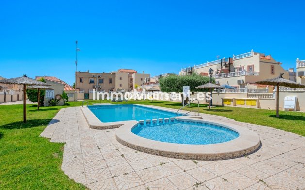 Bestaande woning - Geschakelde woning - Orihuela - La Zenia