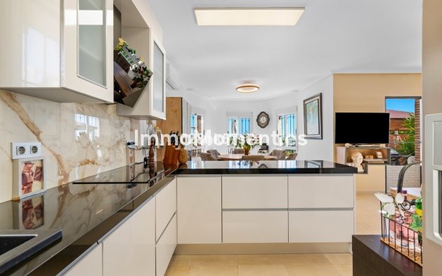 Revente - Villa - Guardamar del Segura - Urbanización El Raso