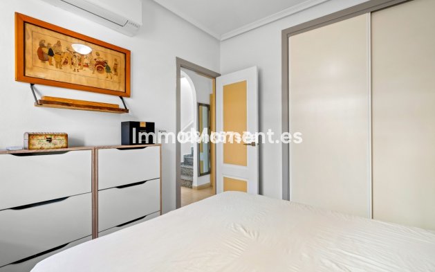 Revente - Villa - Guardamar del Segura - Urbanización El Raso