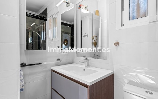 Revente - Villa - Guardamar del Segura - Urbanización El Raso