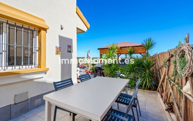 Revente - Villa - Guardamar del Segura - Urbanización El Raso