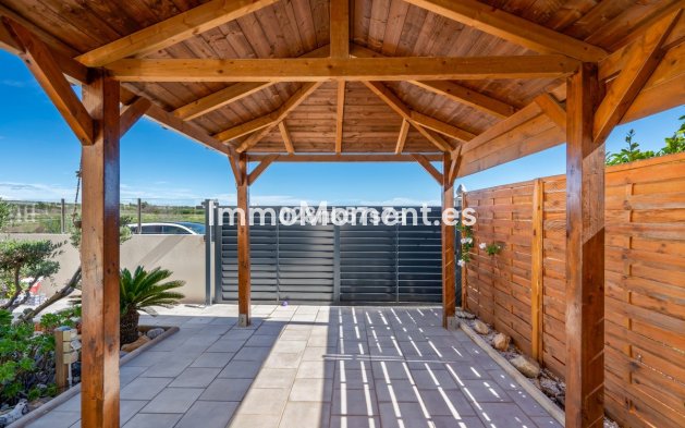 Revente - Villa - Guardamar del Segura - Urbanización El Raso