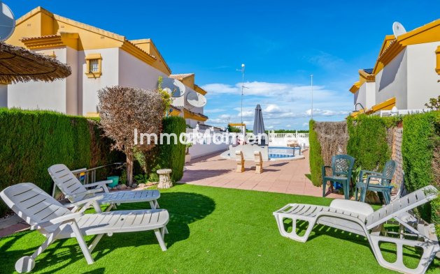 Revente - Villa - Guardamar del Segura - Urbanización El Raso