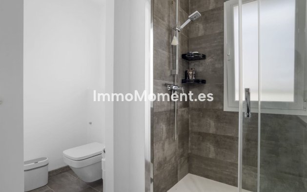 Revente - Maison mitoyenne - Estepona  - Estepona Centro
