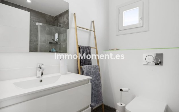 Revente - Maison mitoyenne - Estepona  - Estepona Centro