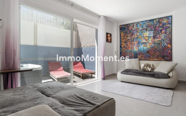 Revente - Maison mitoyenne - Estepona  - Estepona Centro
