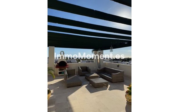 Wiederverkauf - Wohnung - Marbella - Nueva Andalucía