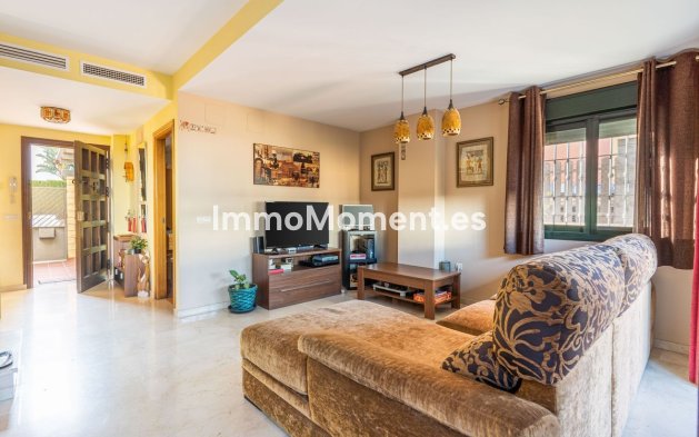 Wiederverkauf - Reihenhaus - Estepona  - Cancelada