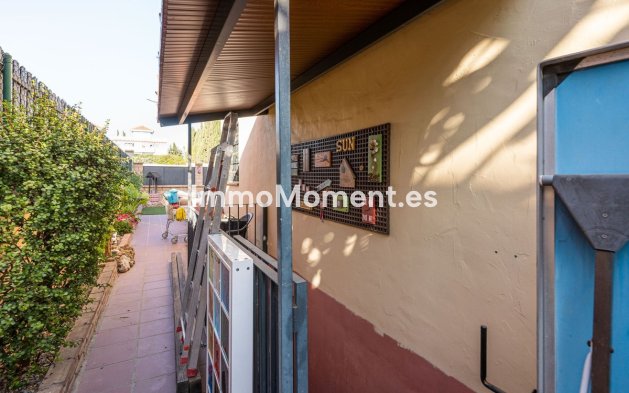 Wiederverkauf - Reihenhaus - Estepona  - Cancelada