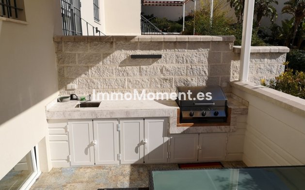 Wiederverkauf - Villa - Estepona  - Estepona Centro