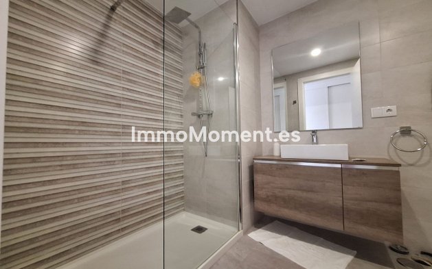 Resale - Apartment - Manilva