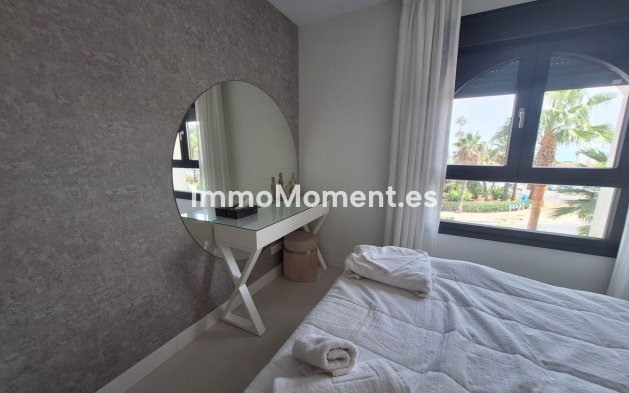 Resale - Apartment - Manilva