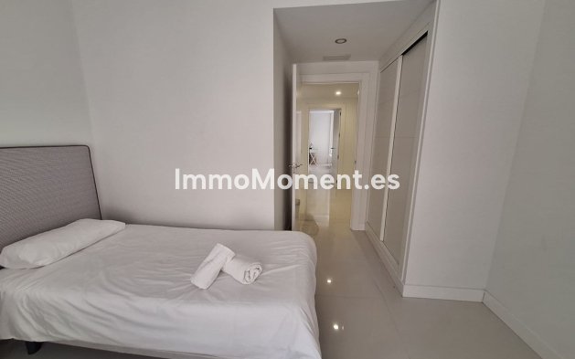 Resale - Apartment - Manilva
