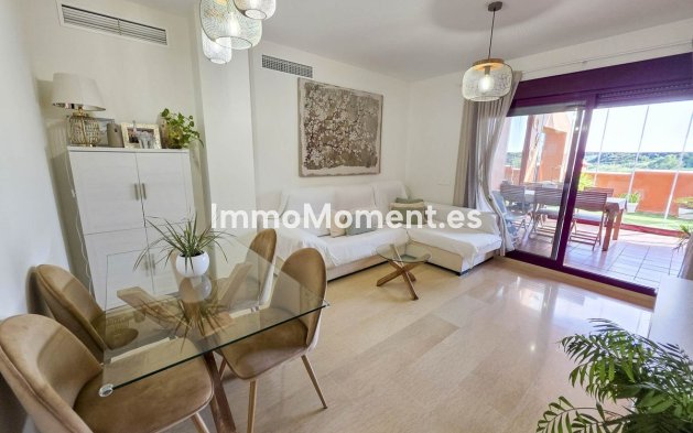 Resale - Apartment - Manilva - La Duquesa