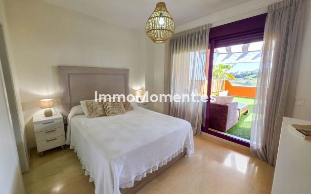 Resale - Apartment - Manilva - La Duquesa